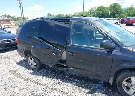 2007 Dodge Grand Caravan Sxt from USA, damaged, VIN 2D4GP44L87R216056